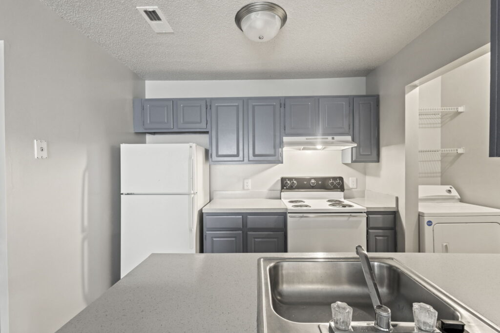 Quartermill Apartments kitchen appliances